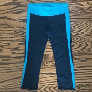 Gap fit capri leggings
